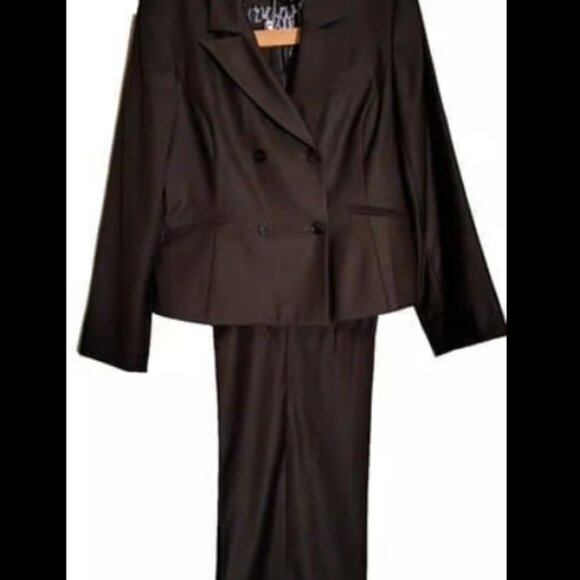 Sold... Sag Habor Women's Double Breasted Pant Suit, Size 16P - Picture 1 of 5